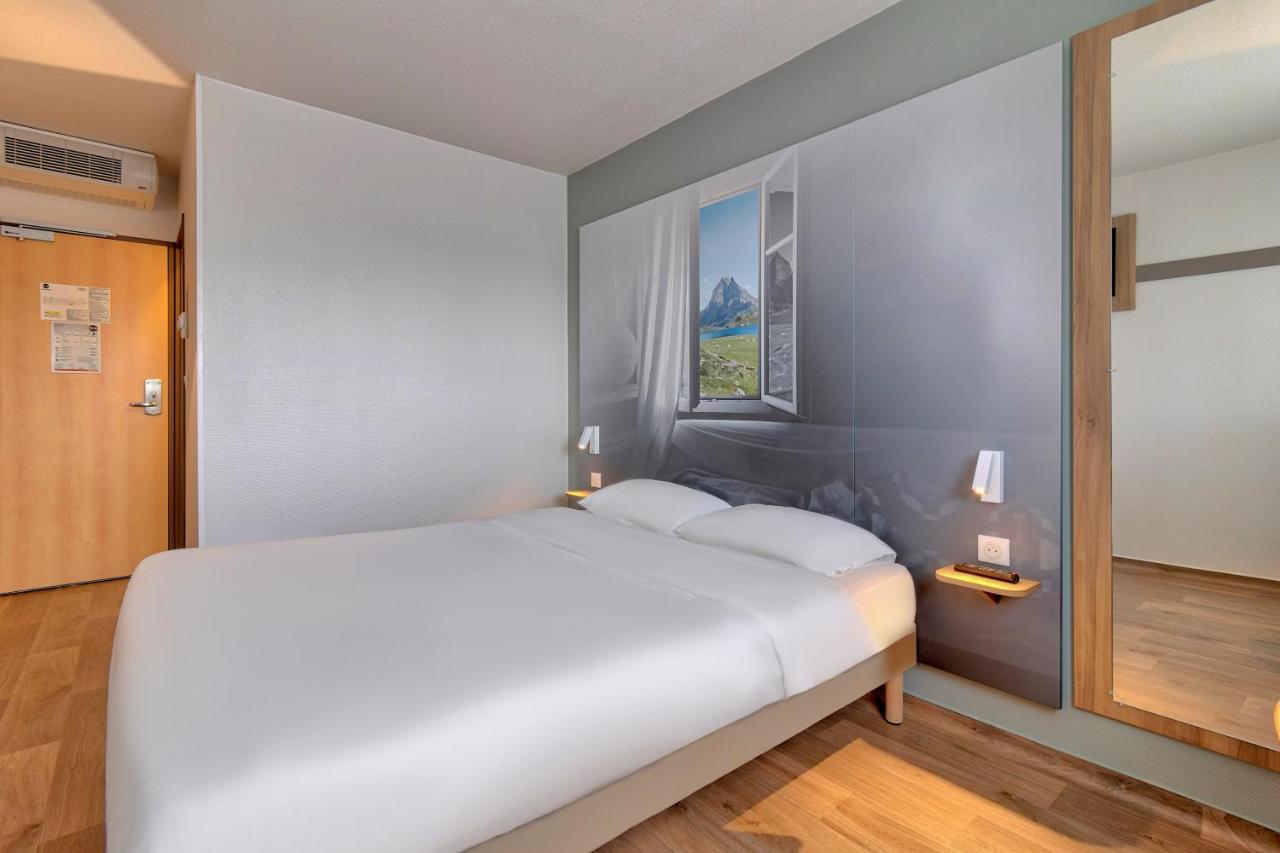 B&B Hotel Pau Lescar Eksteriør bilde