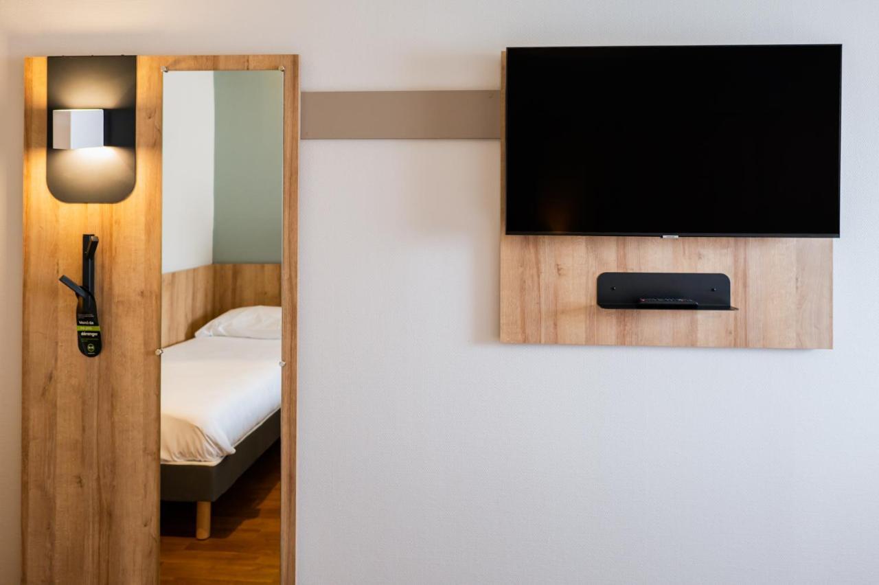 B&B Hotel Pau Lescar Eksteriør bilde
