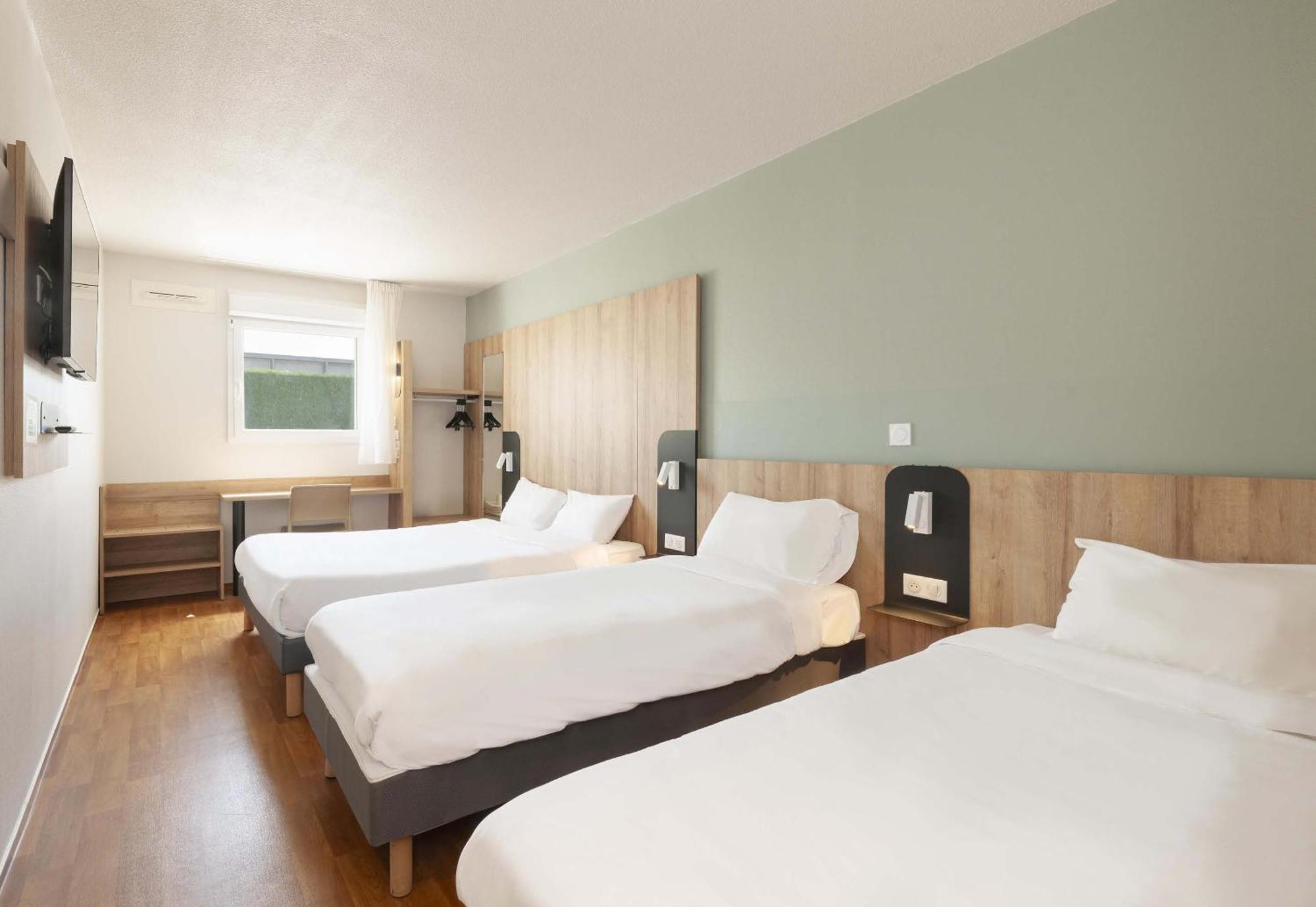 B&B Hotel Pau Lescar Eksteriør bilde