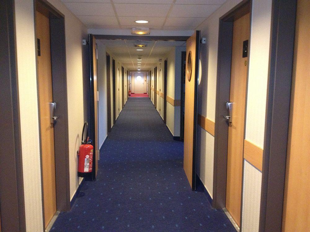 B&B Hotel Pau Lescar Eksteriør bilde